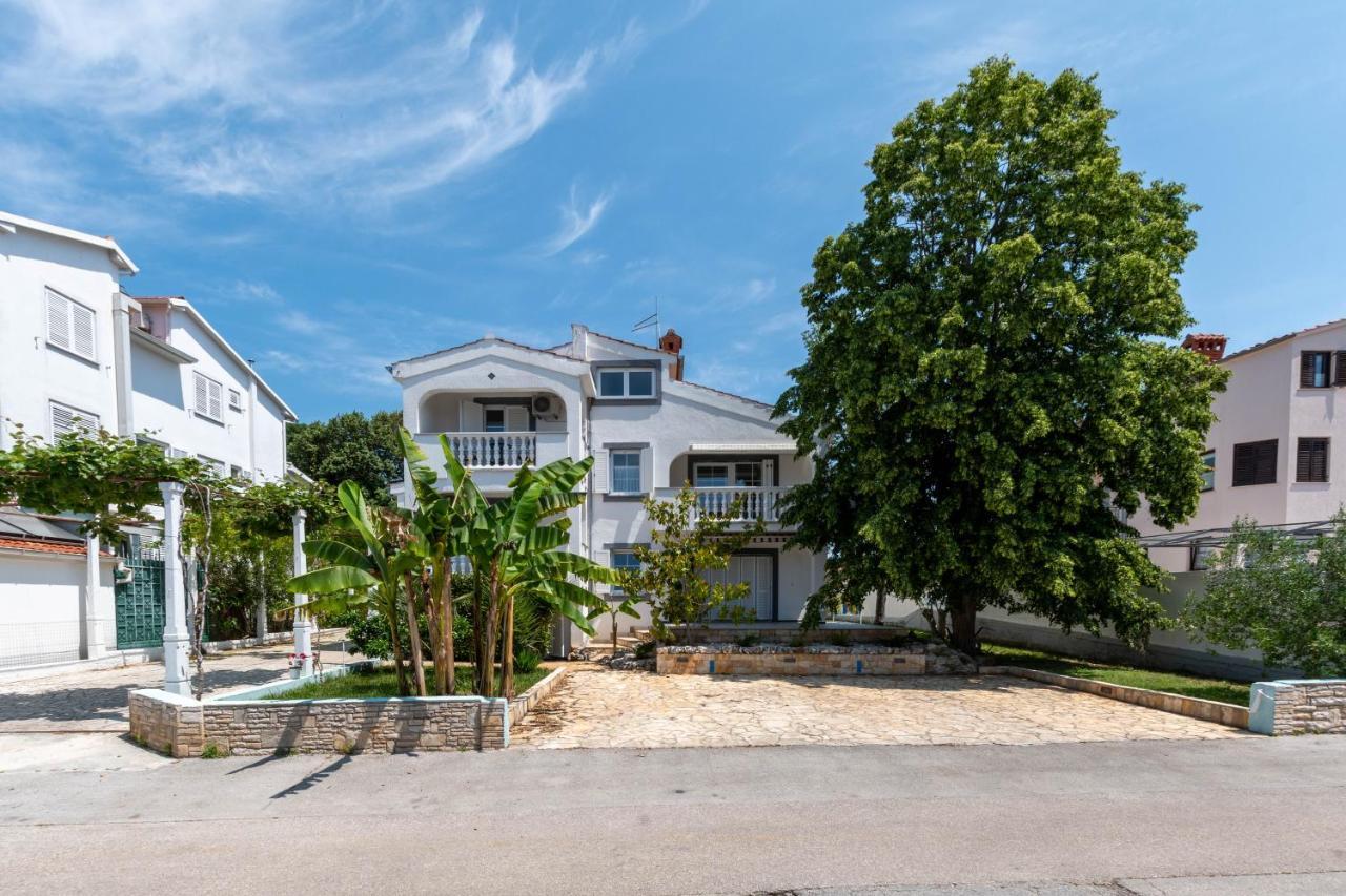 Villa Lucija بيشكانا أوفالا المظهر الخارجي الصورة